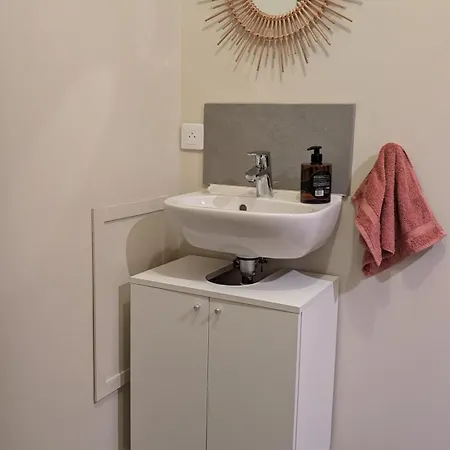 De Charme Au Coeur D'uzes דירה Uzès