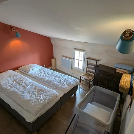De Charme Au Coeur D'uzes דירה